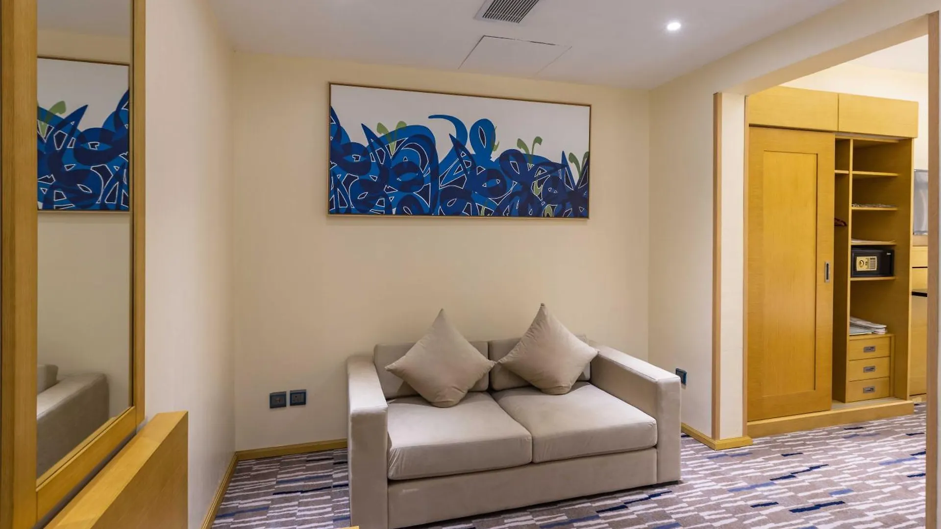 Ravilion Hotel Makkah فندق رافيليون مكة 2*, Mecca
